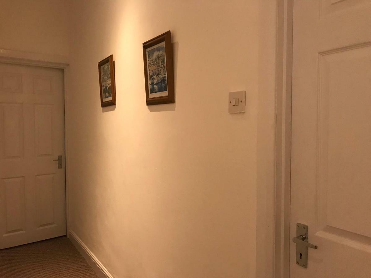 Beautiful Home, 3 Bedroom House Near Alton Towers, Wedgwood Museum, Universities Ньюкасл-андер-Лайм Экстерьер фото