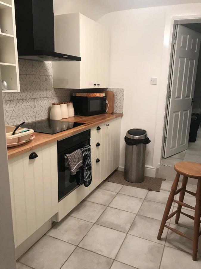 Beautiful Home, 3 Bedroom House Near Alton Towers, Wedgwood Museum, Universities Ньюкасл-андер-Лайм Экстерьер фото